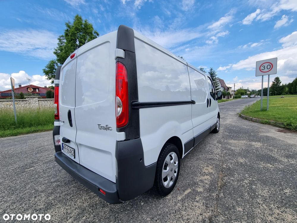 Renault Trafic - 11