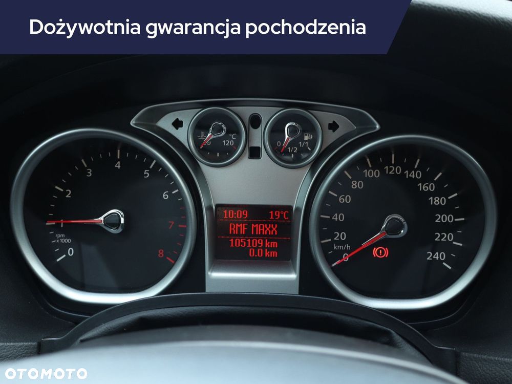 Ford Focus SW - 13