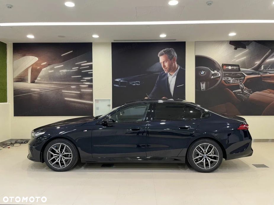 BMW Seria 5 520d mHEV M Sport - 3