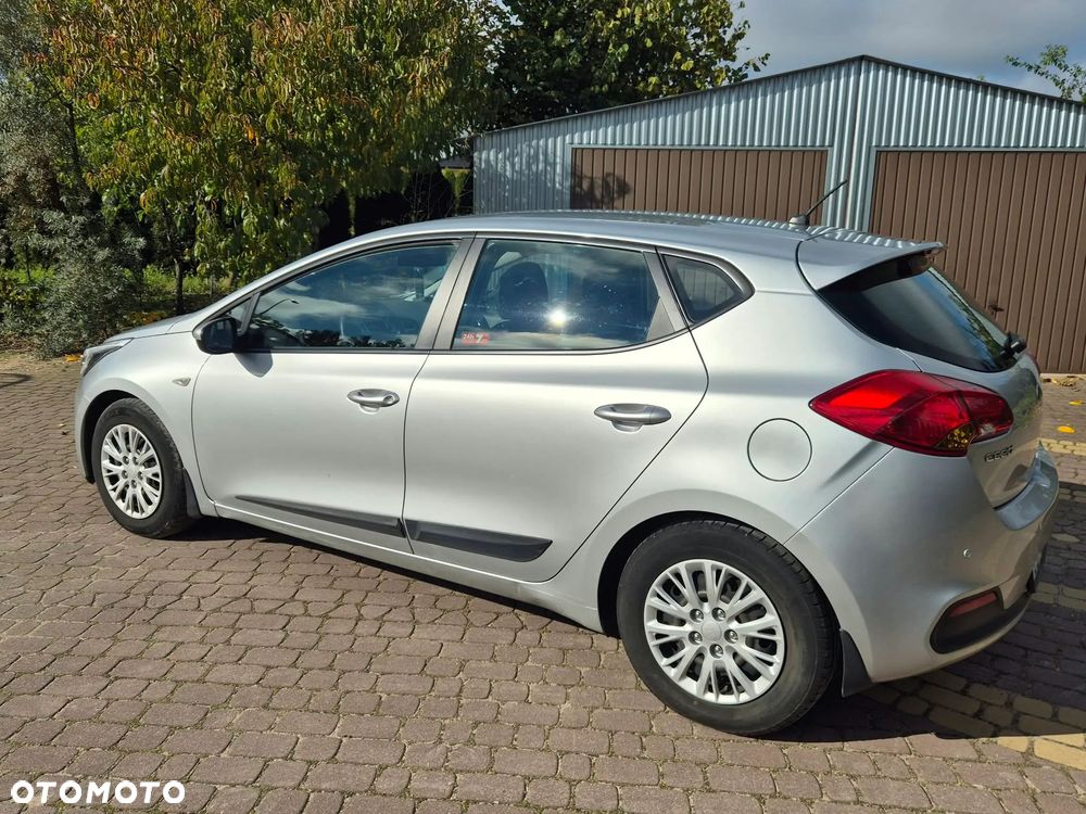 Kia Ceed 1.4 M - 17