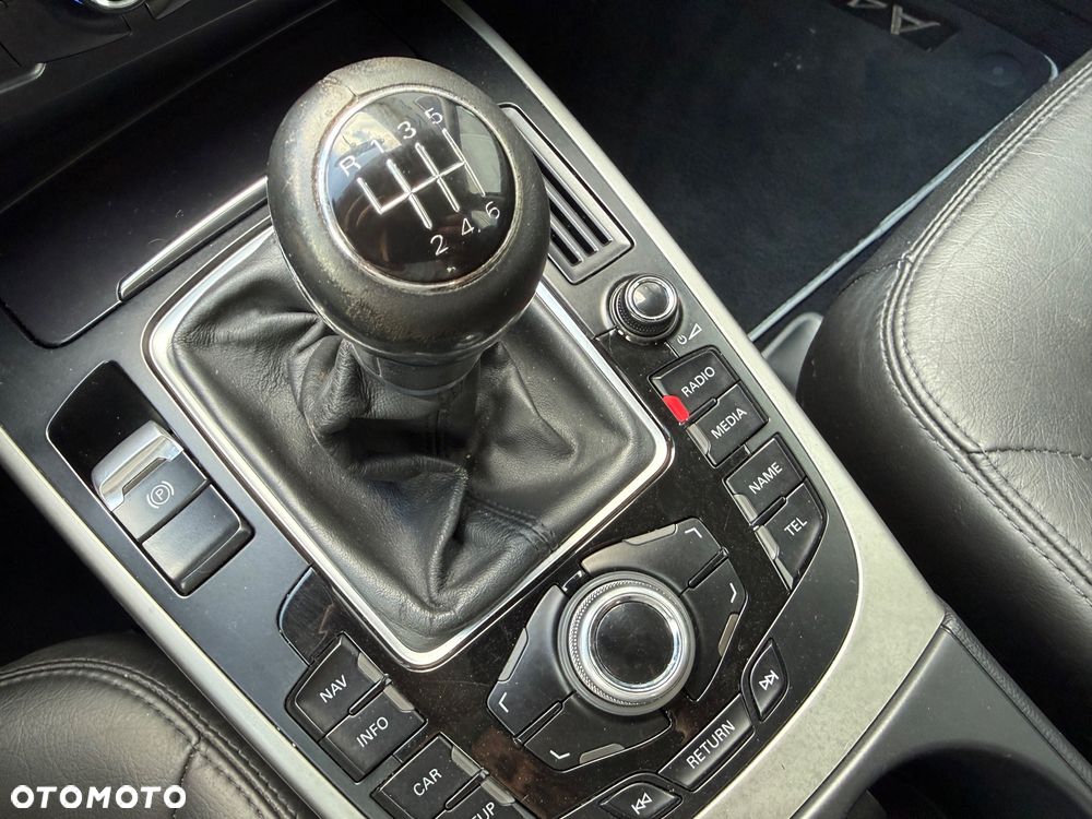 Audi A4 Limousine - 38