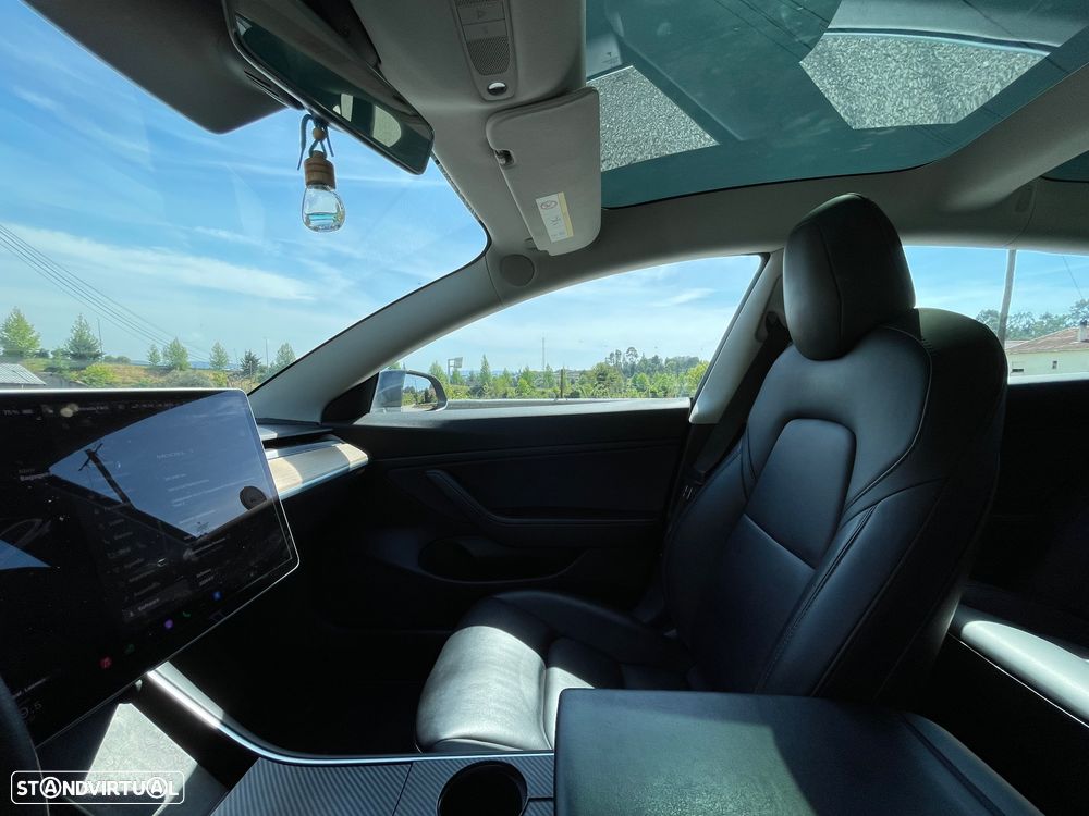 Tesla Model 3 AWD Dual Motor - 19