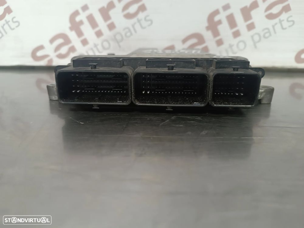 UNIDADE / CENTRALINA DO MOTOR RENAULT MASTER III / OPEL MOVANO B 2.3DCI 0281017977 237100899R 237101487R - 2