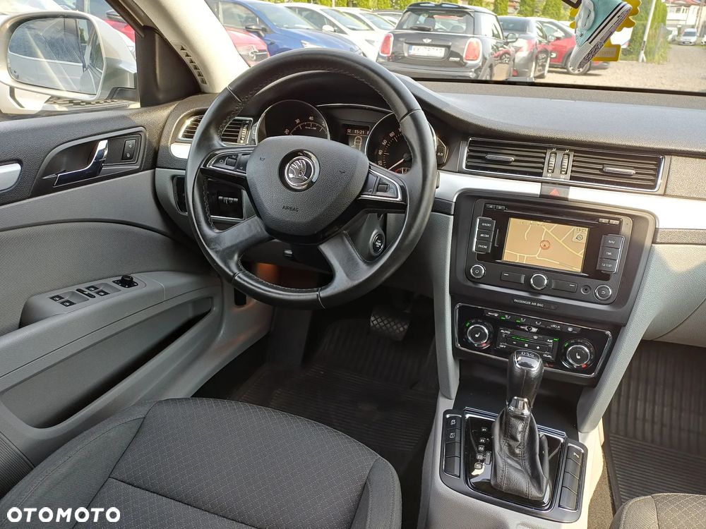 Skoda Superb 2.0 TSI DSG Elegance - 24