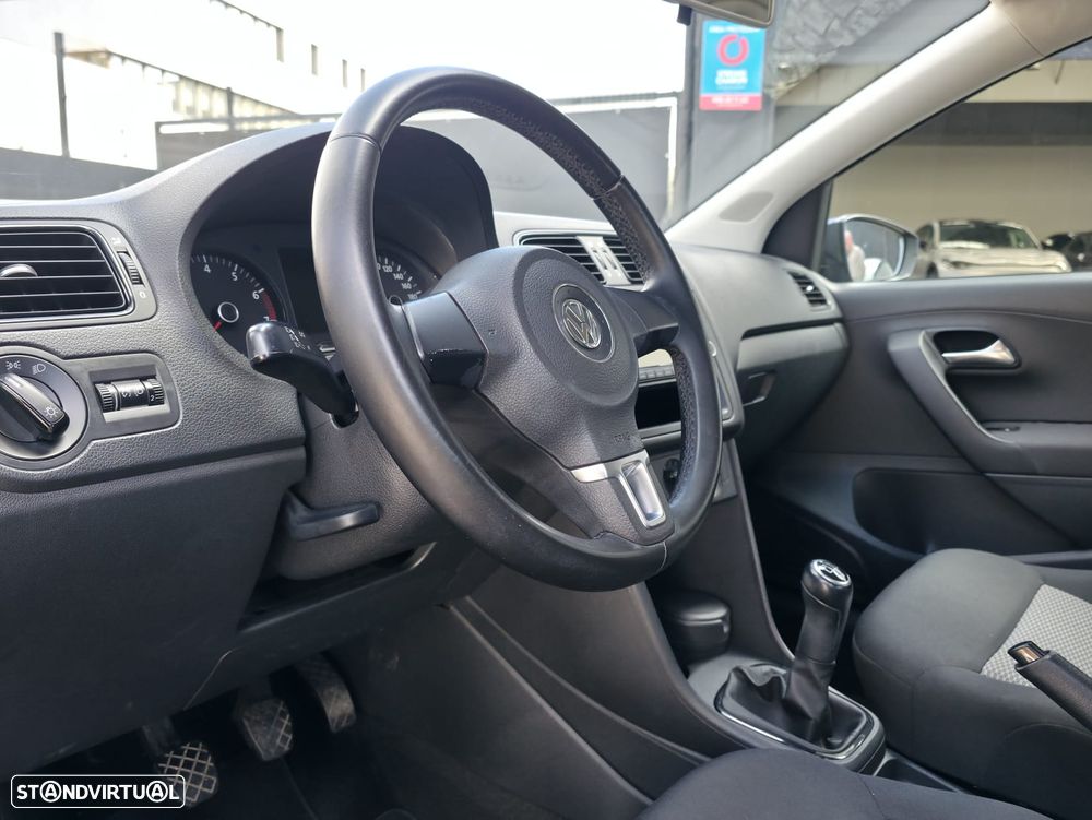 VW Polo 1.2 Trendline - 16