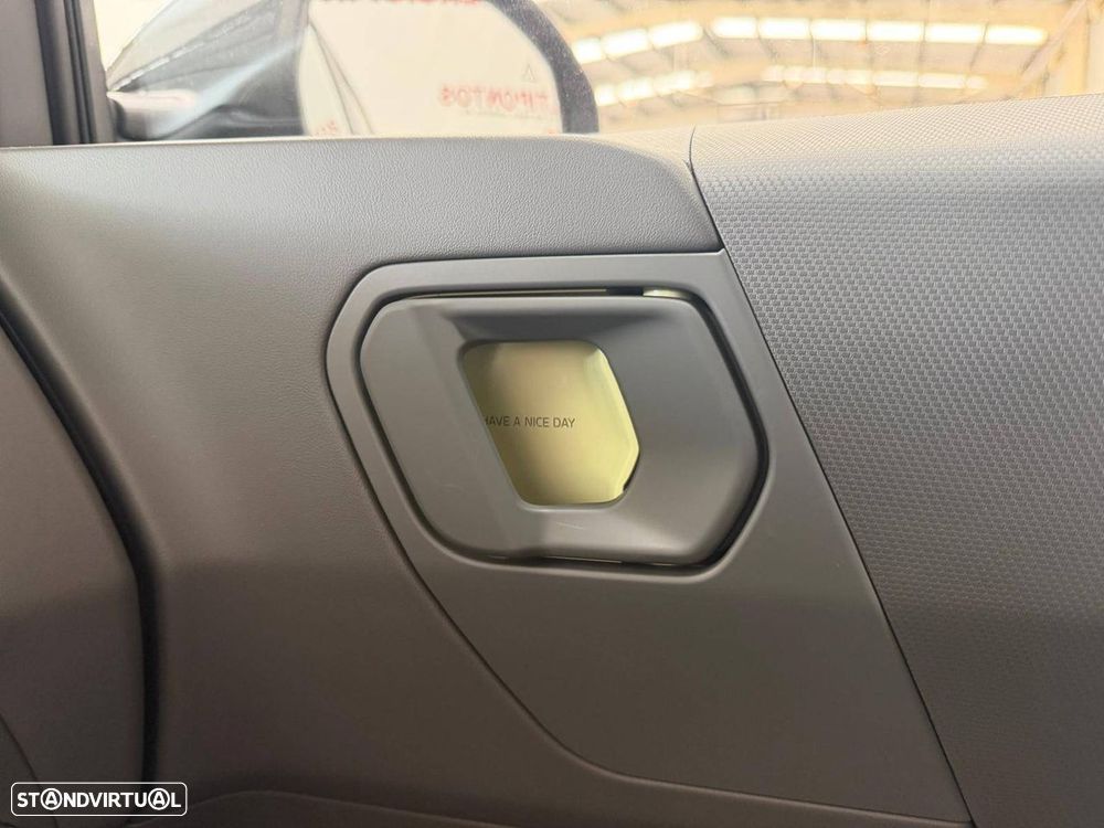 Kia EV2 42.2 kWh Dynamic - 13