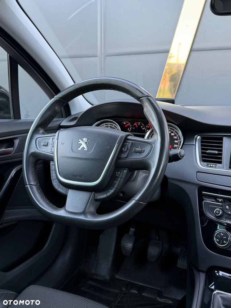 Peugeot 508 HDi FAP 160 Allure - 29