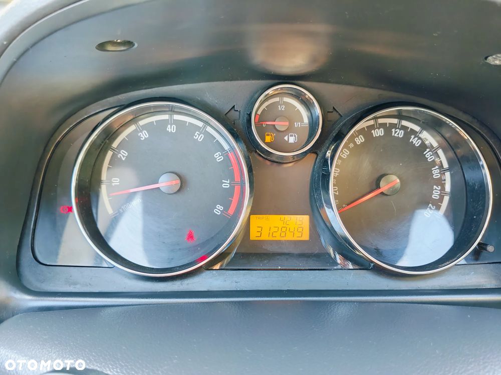 Opel Antara 2.4 Edition - 22
