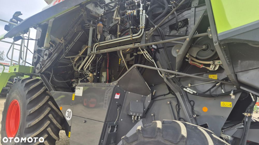 Claas Lexion 760 z hederem - 14