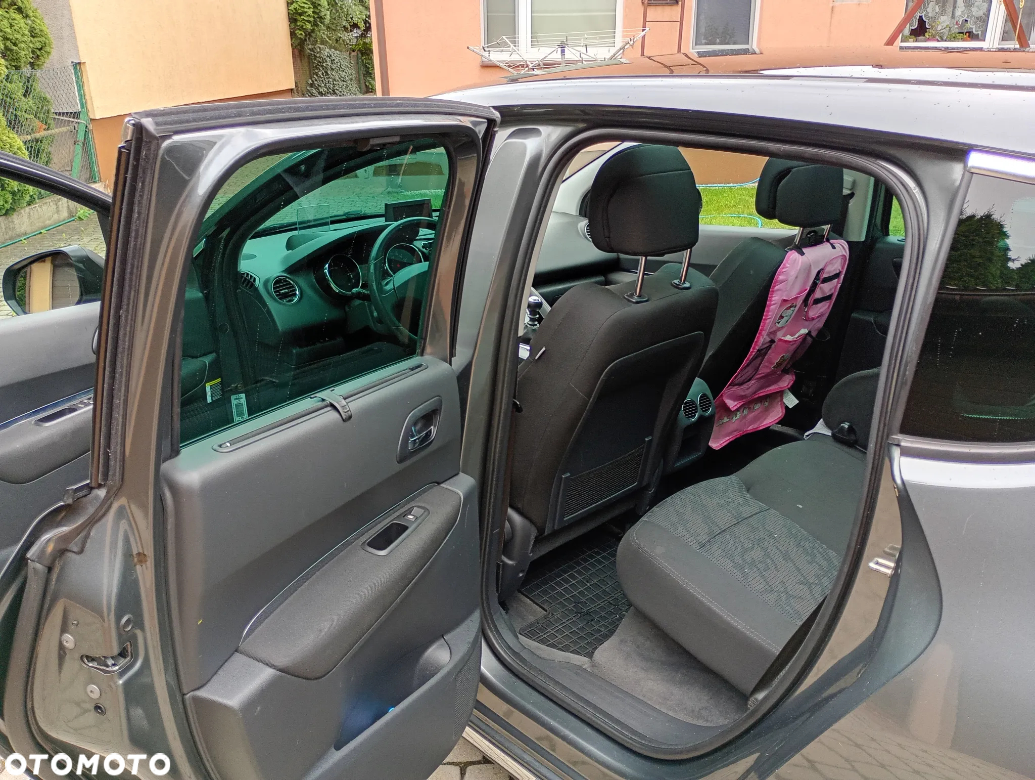 Peugeot 3008 - 19