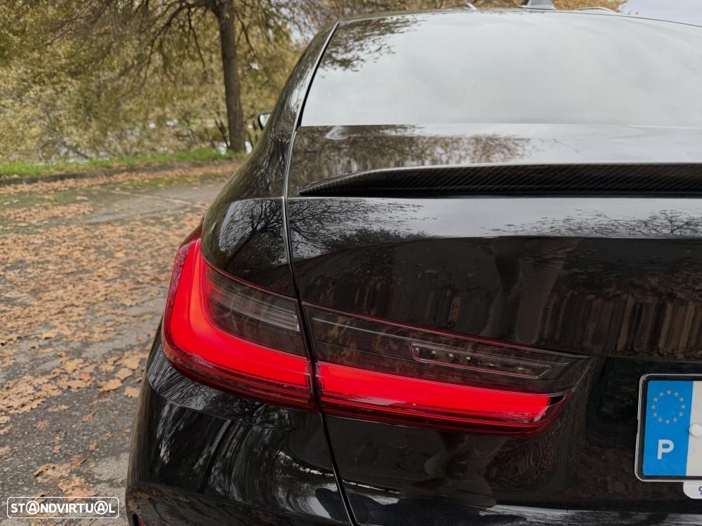 BMW M3 Competition Pack 50 anos M - 21