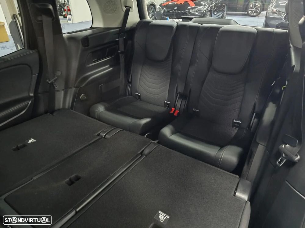 Mercedes-Benz EQB 250 Progressive - 29