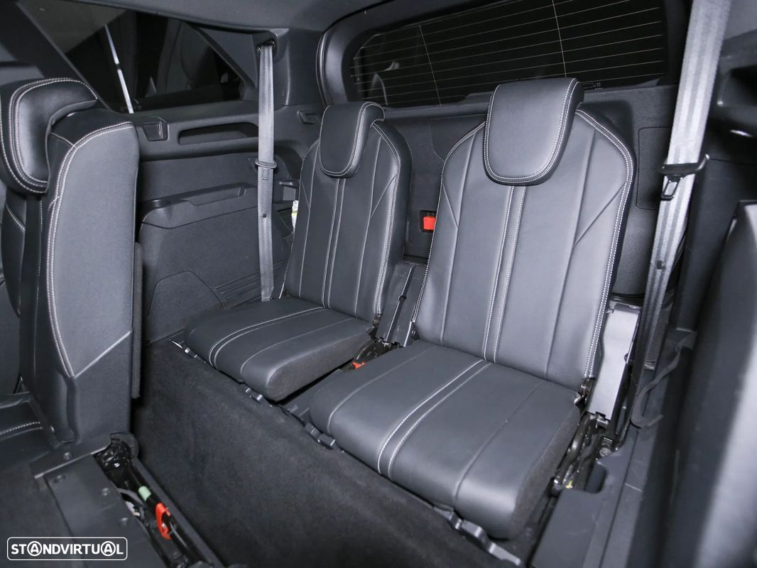 Peugeot 5008 - 12
