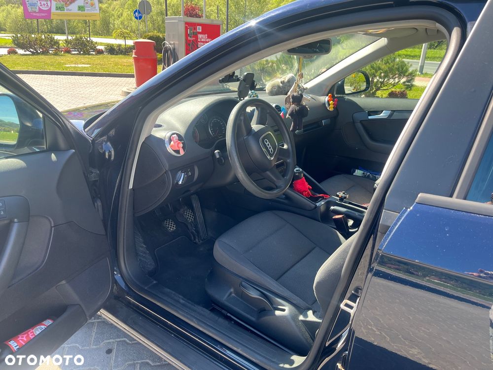 Audi A3 Sportback - 6