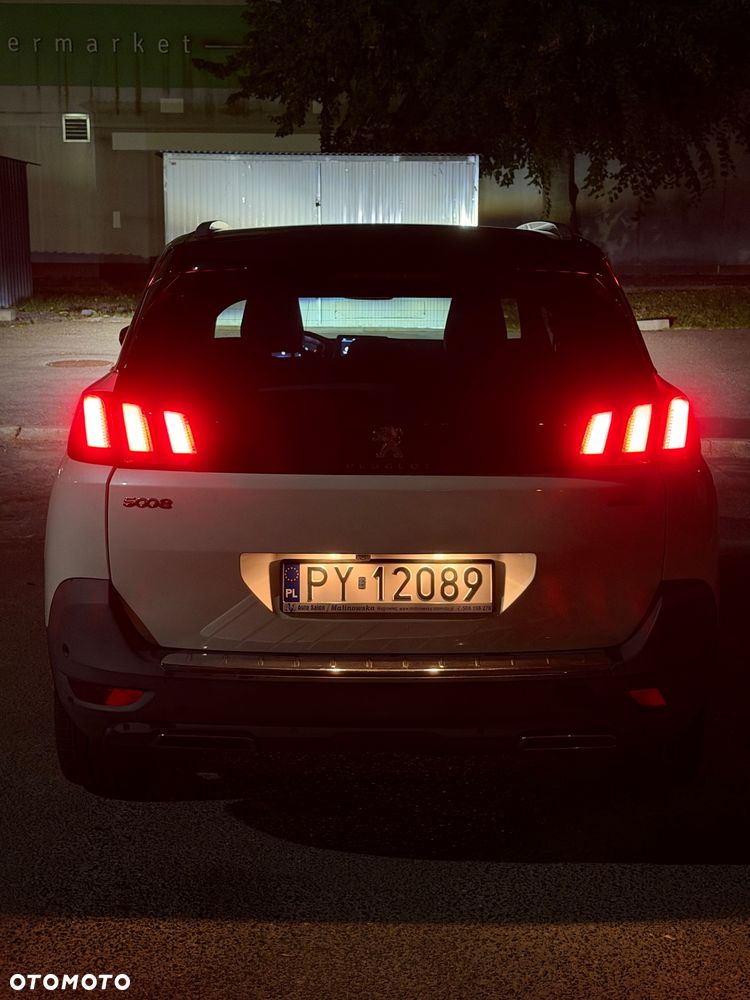 Peugeot 5008 - 13