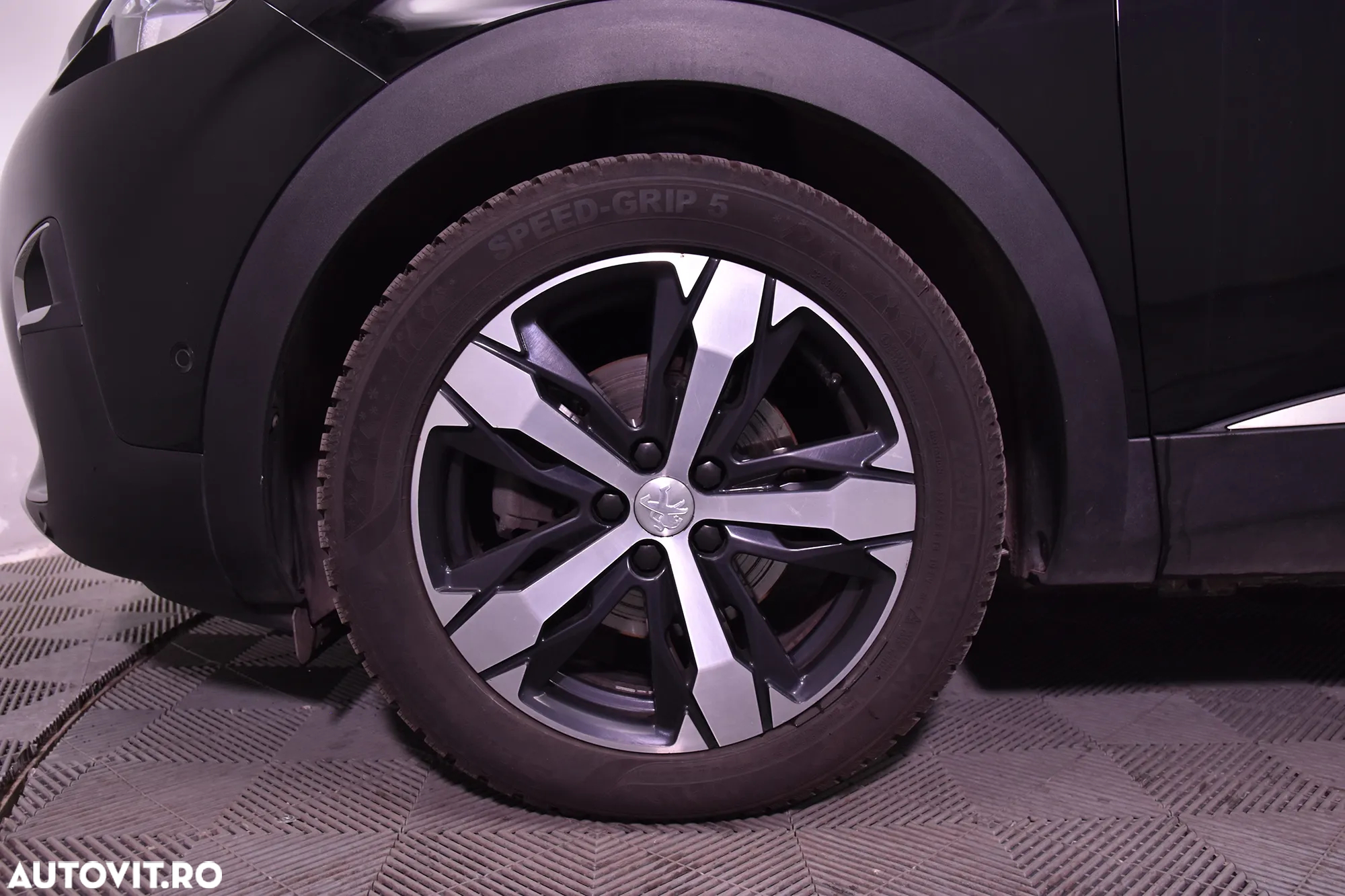 Peugeot 5008 BlueHDI 130 EAT8 GT - 14