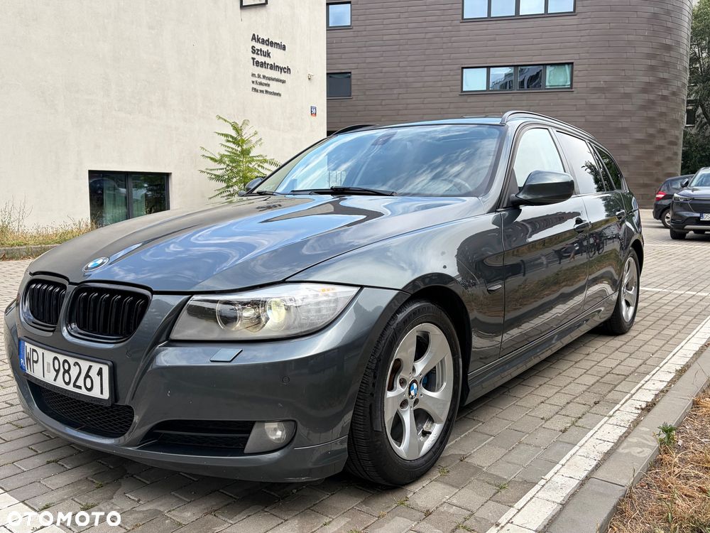 BMW Seria 3 320d Efficient Dynamics - 3