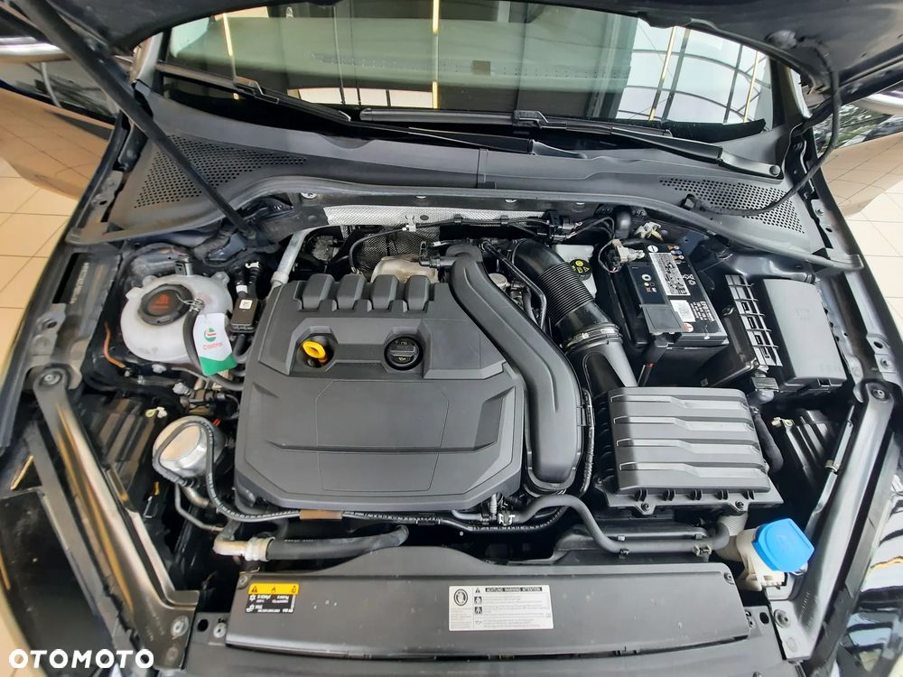 Volkswagen Golf 1.5 TSI ACT (BlueMotion Technology) Highline - 26