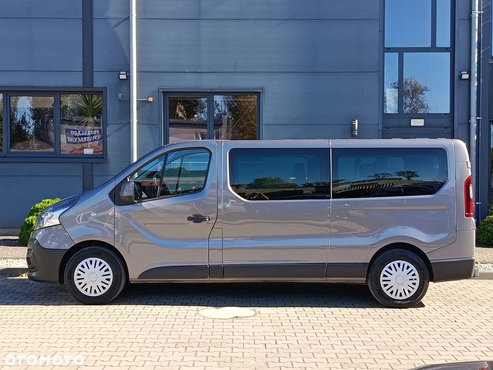Renault Trafic - 2