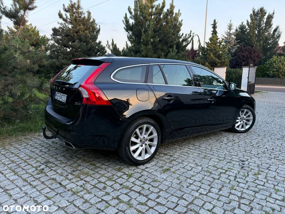 Volvo V60 D4 Drive-E R-Design Summum - 6