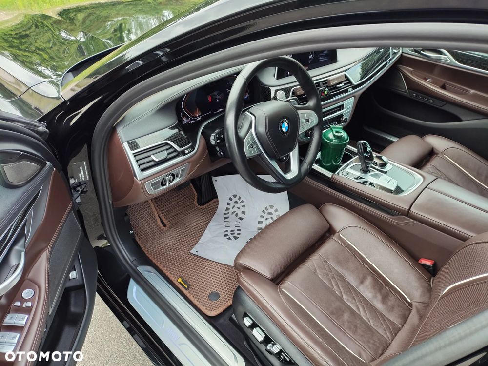 BMW Seria 7 740d xDrive mHEV sport - 15
