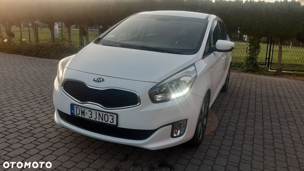 Kia Carens 1.7 CRDi L - 2