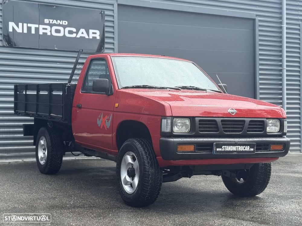 Nissan PICK-UP D21 TD 25 4X4 3 LUGARES - 5