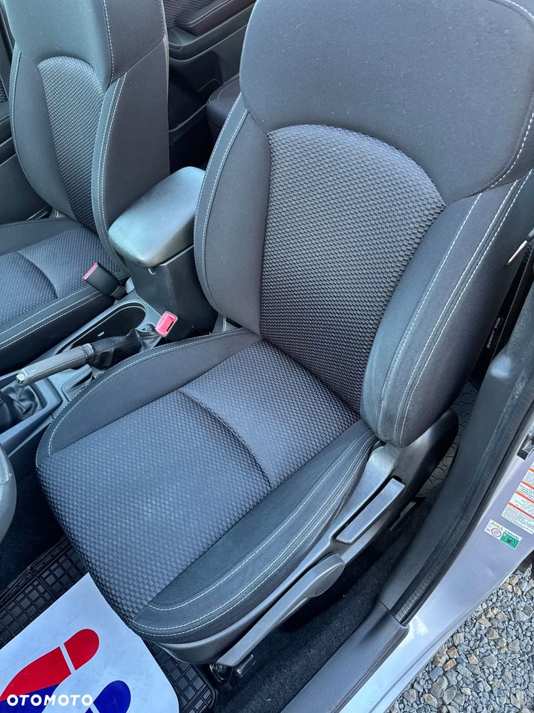 Subaru Forester 2.0D Edition - 23