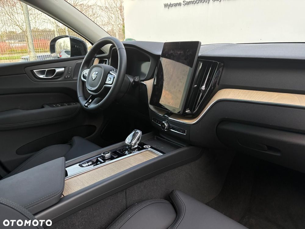 Volvo XC 60 - 16
