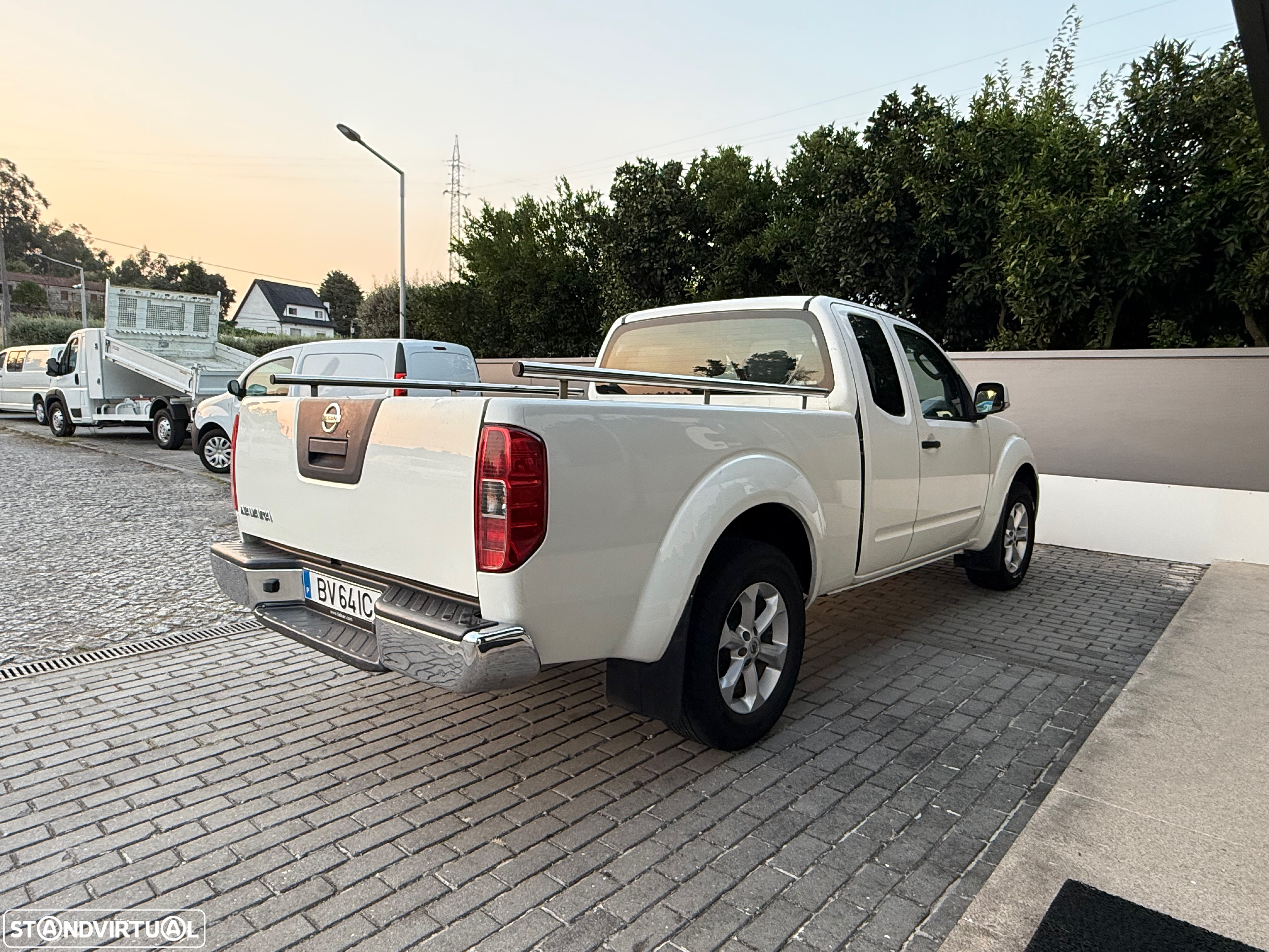 Nissan Navara 2.5 DCI King Cab 4 Lugares - 7