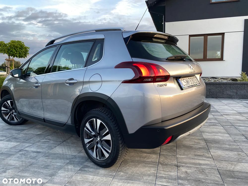 Peugeot 2008 1.2 Pure Tech Allure S&S EAT6 - 4