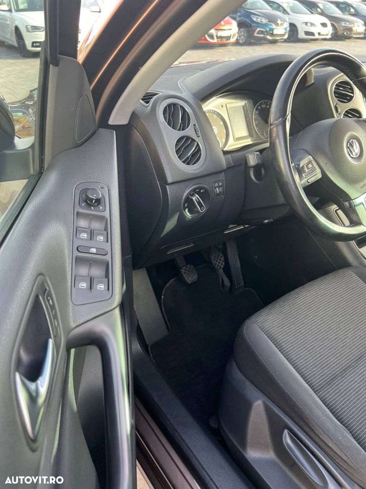 Volkswagen Tiguan - 5