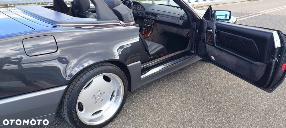 Mercedes-Benz SL 600 - 15