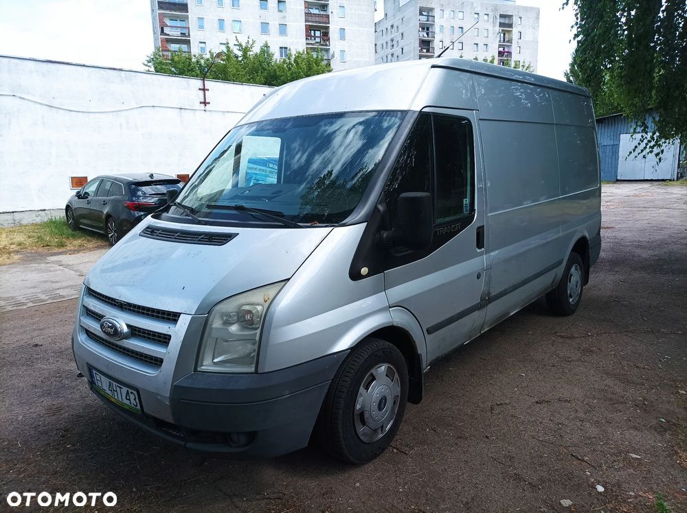 Ford Transit - 1