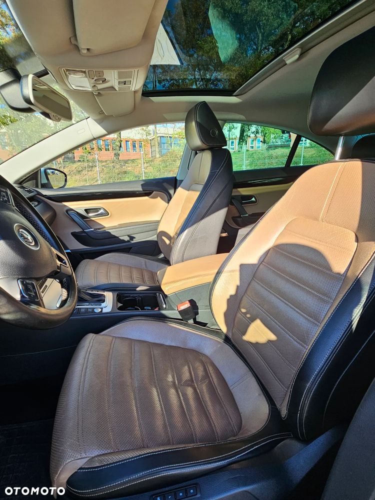 Volkswagen Passat CC - 8