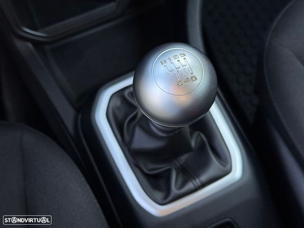 Jeep Renegade 1.0 T Longitude - 40