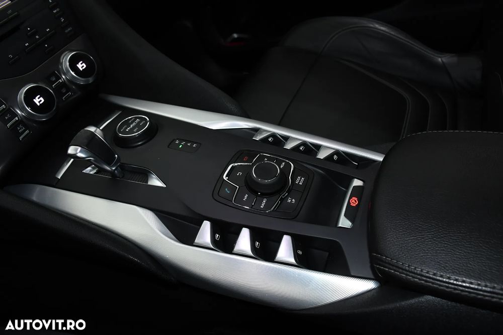 Citroën DS5 HDi 165 Aut. SoChic - 8