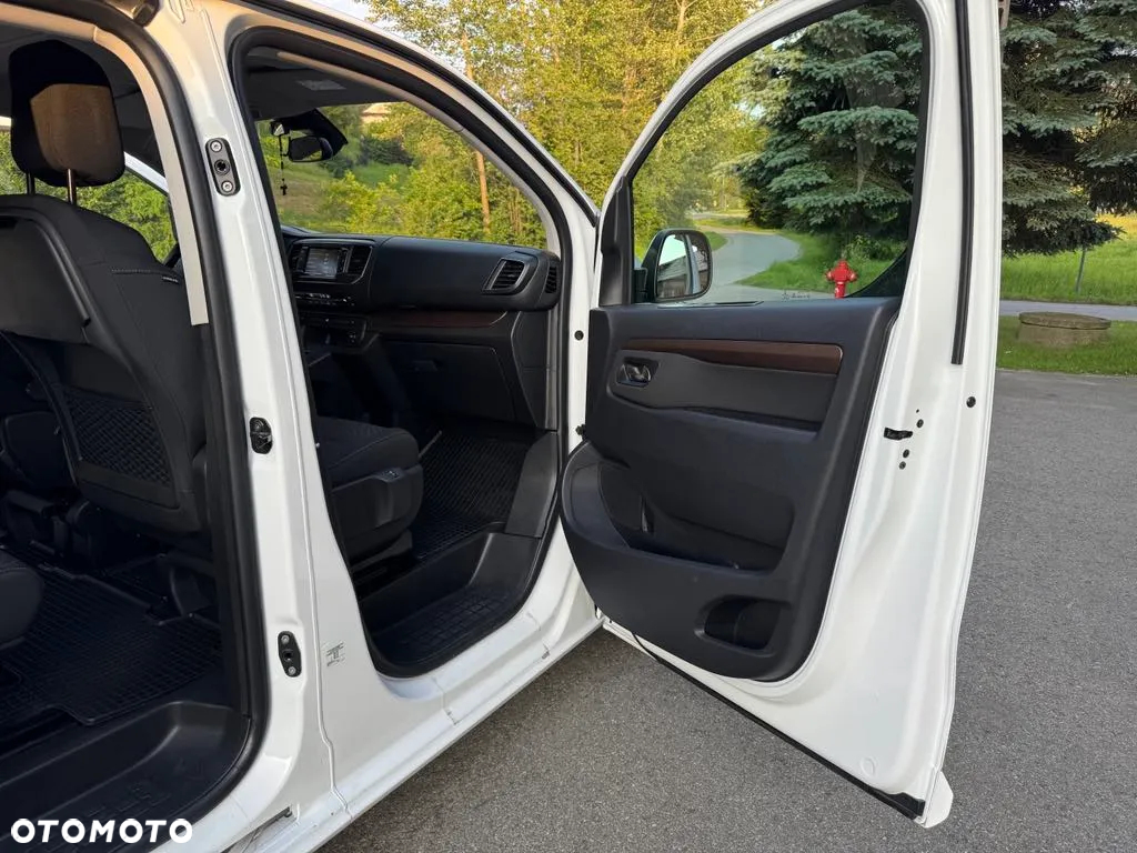 Toyota Proace Verso 2.0 D4-D Medium Family - 18