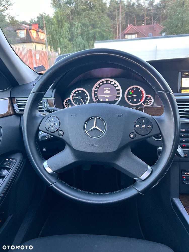 Mercedes-Benz Klasa E 200 BlueTEC Elegance - 14