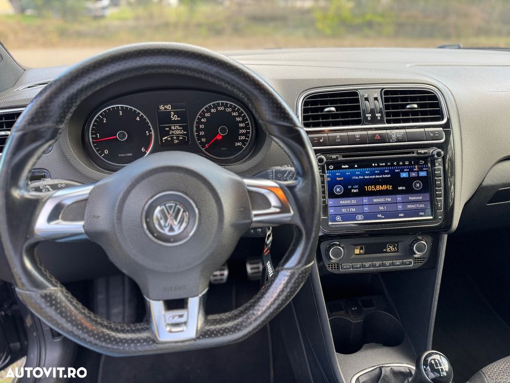 Volkswagen Polo 1.6 TDI CR DPF Highline - 11