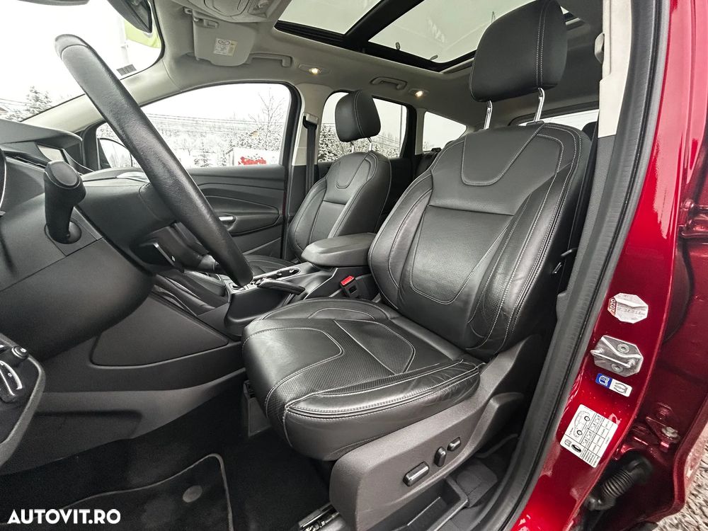 Ford Kuga 1.5 EcoBoost 4x4 Aut. Titanium - 3