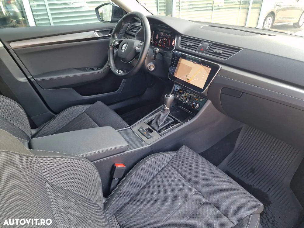 Skoda Superb 2.0 TDI DSG Premium Edition - 35