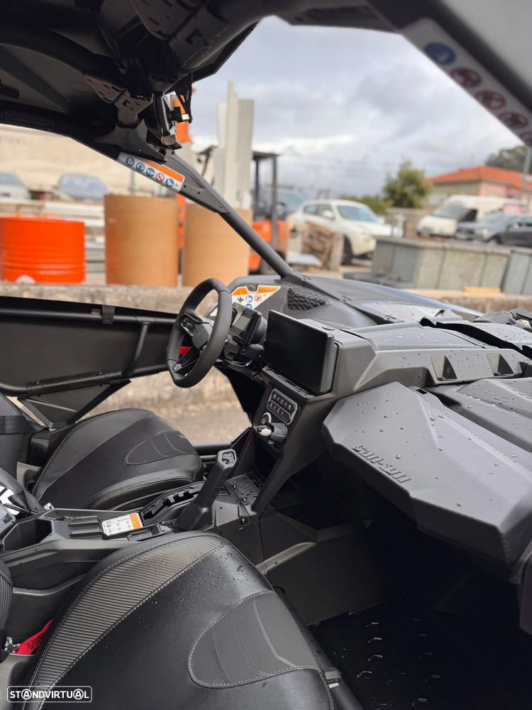 Can-Am Maverick X3 RS Turbo RR 2026 - 16