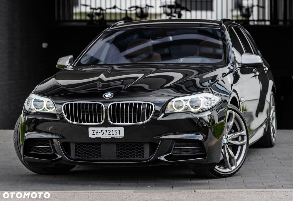 BMW Seria 5 M550d xDrive - 4