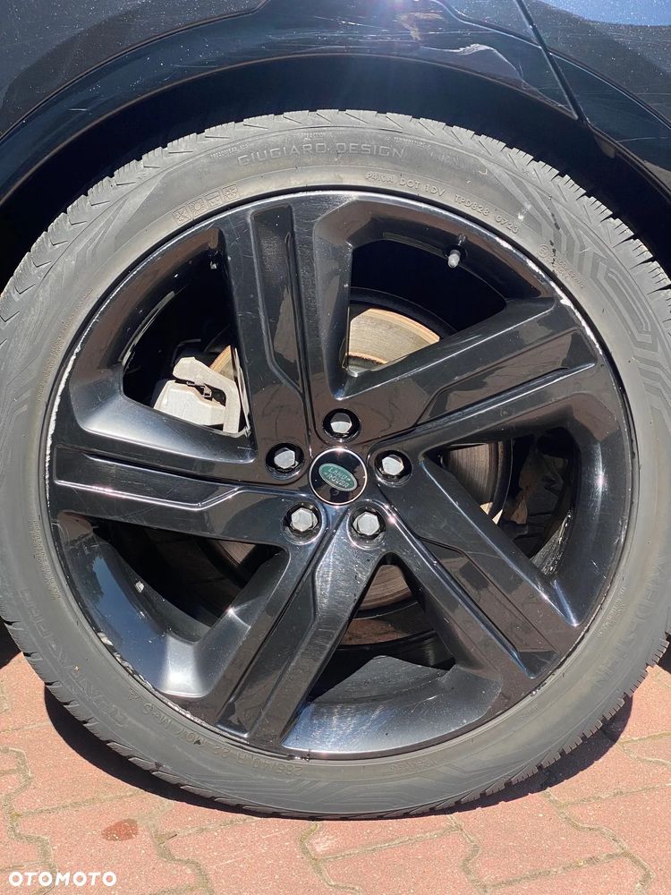 Land Rover Discovery - 5