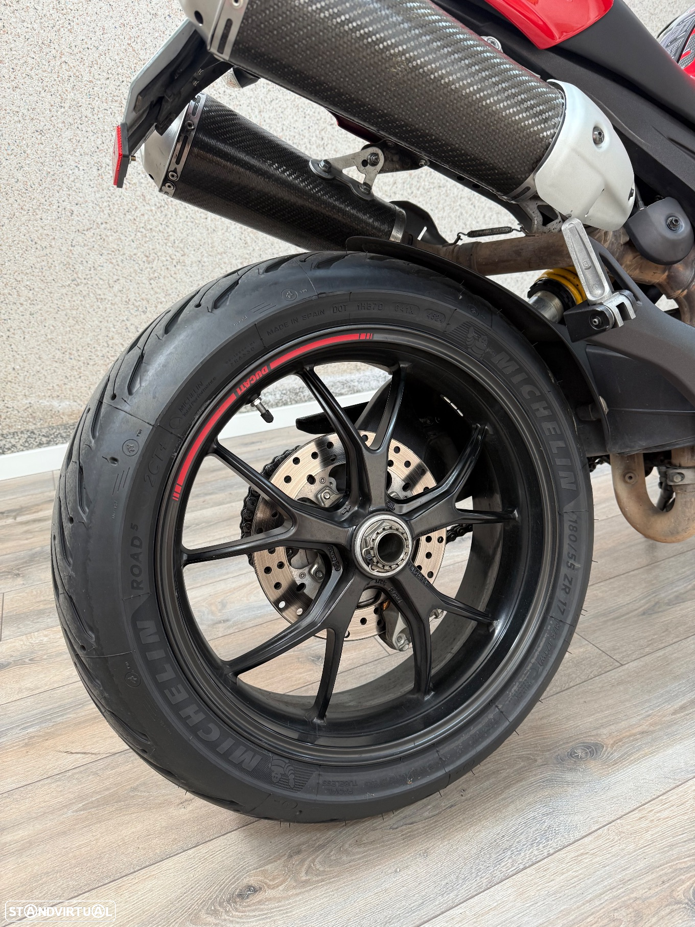 Ducati Monster 796 - 14