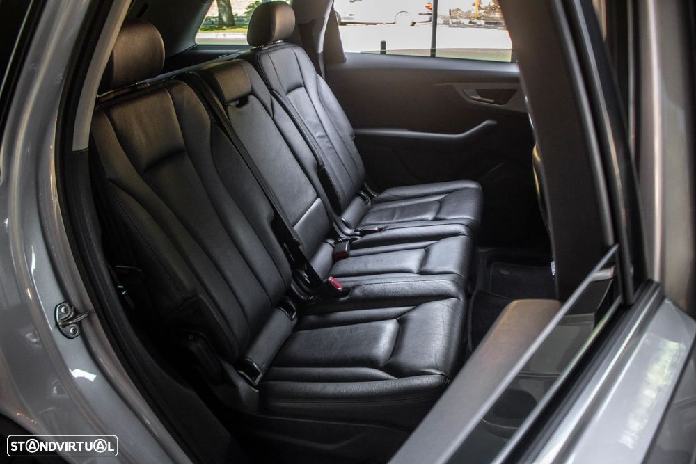 Audi Q7 3.0 TDI quattro tiptronic - 29