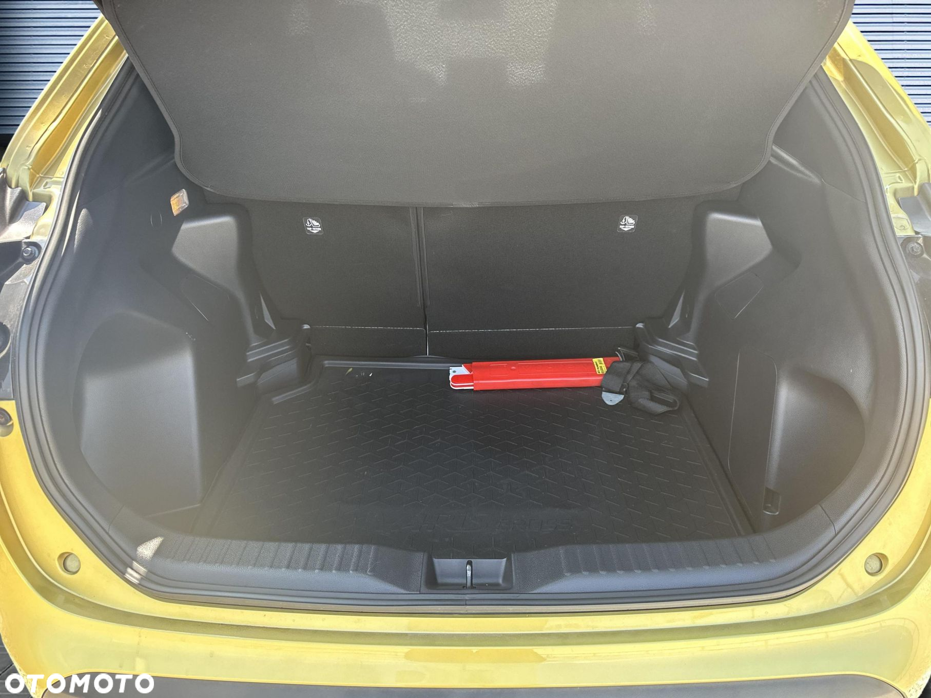 Toyota Yaris Cross 1.5 Comfort CVT - 14