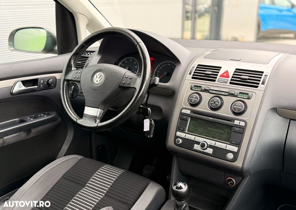 Volkswagen Touran 1.6 United - 8