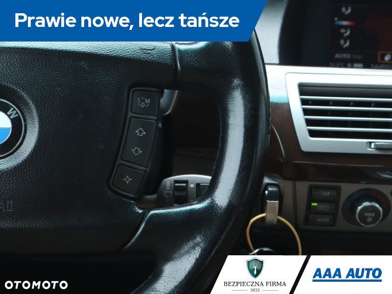 BMW Seria 7 - 24
